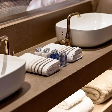 Ethereum Luxury Suites, A Member Of Mykonos Highlights 5* פסארו