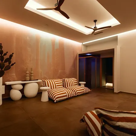 Ethereum Luxury Suites, A Member Of Mykonos Highlights 5* פסארו